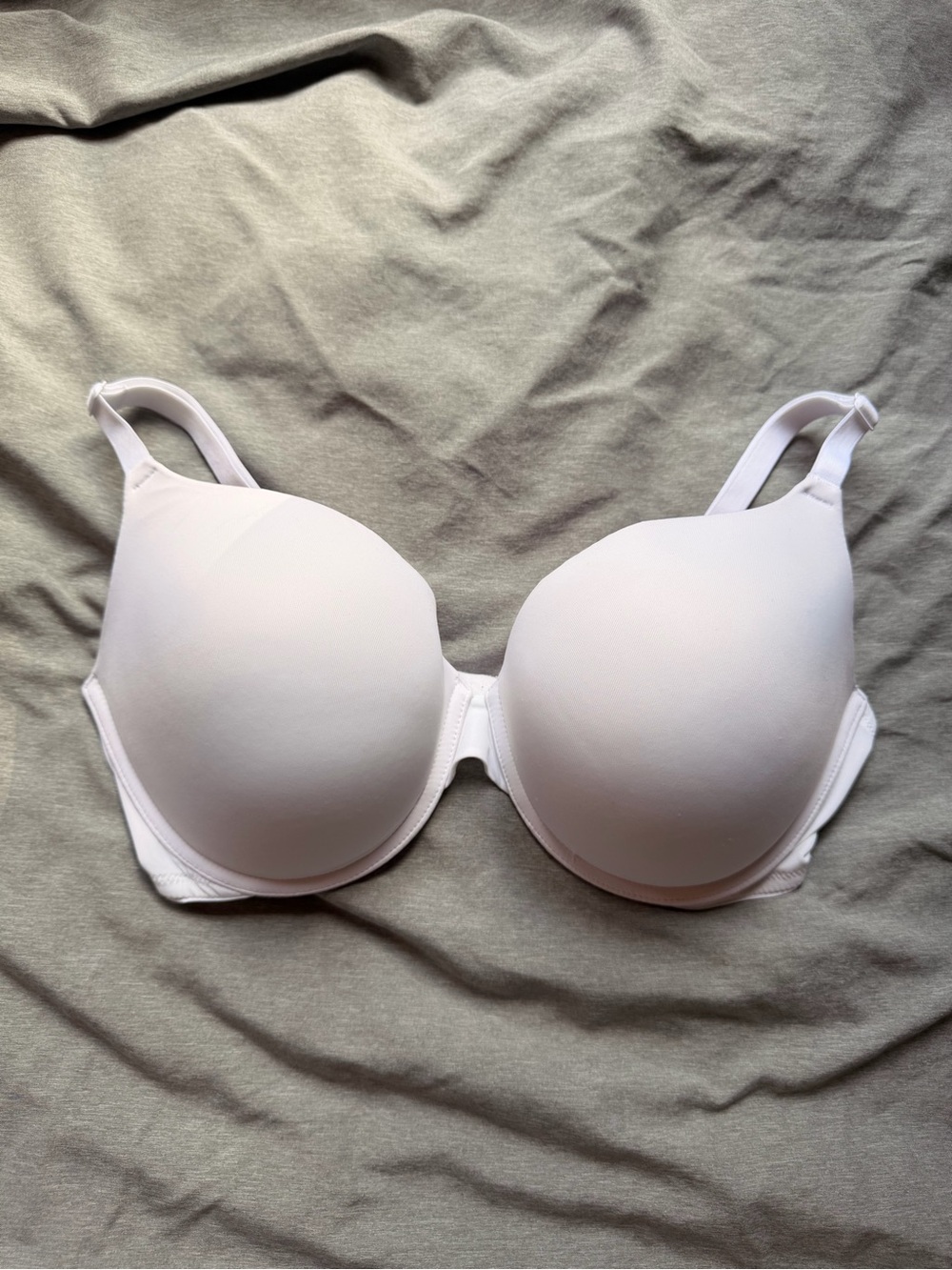 PINK Victoria's Secret White Seamless Molded T-Shirt Bra